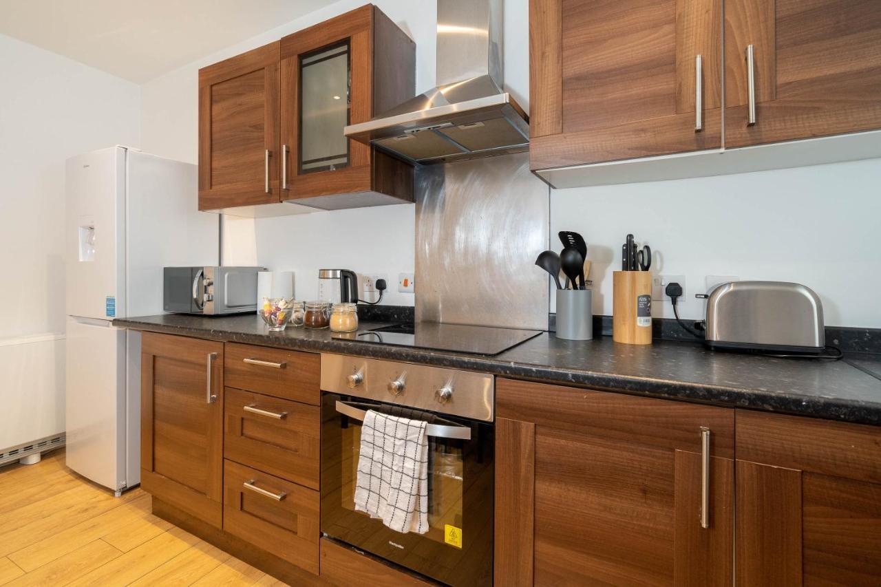 Three Bedroom Apartment- One Choice Stays Serviced Accommodation- Jewellery Quarter Birmingham Luaran gambar